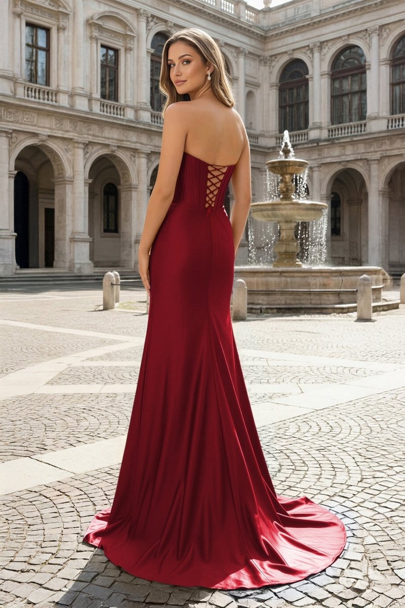 Royal Blue Sweetheart Satin Mermaid Long Prom Dresses with Beading